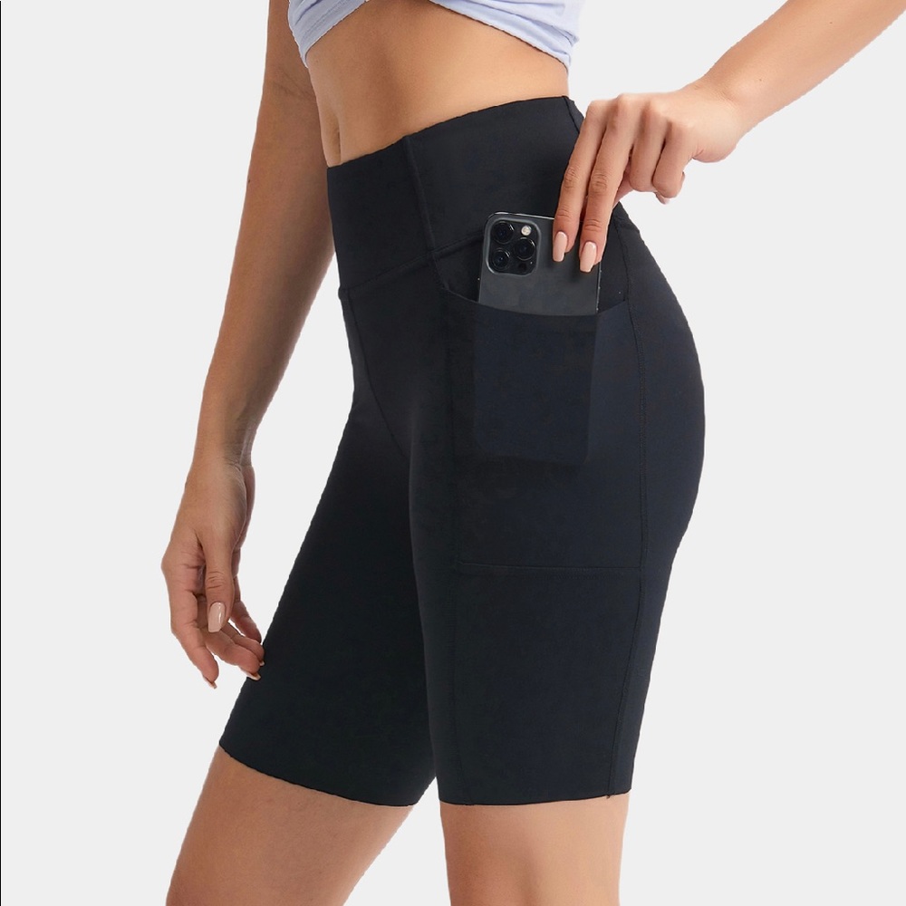 HALARA bike shorts